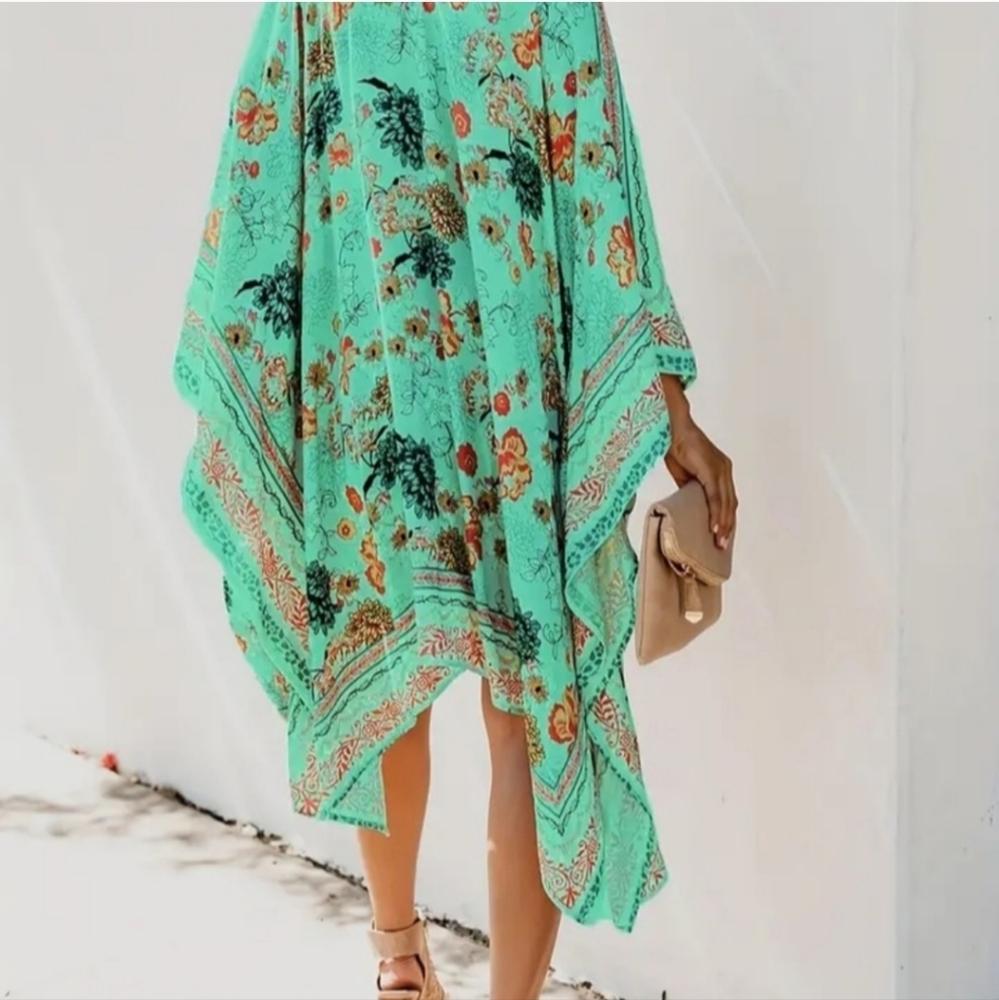 Floral Emerald Kimono - Picture 3 of 3